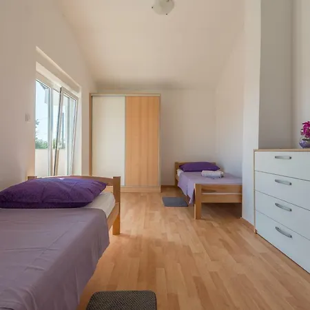 Kuca Marinko Villa